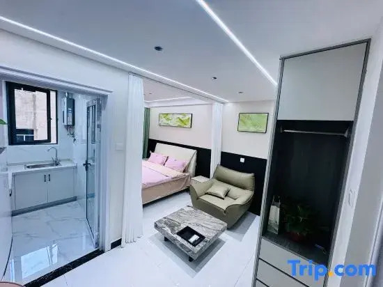 Mengli Homestay Hotel
