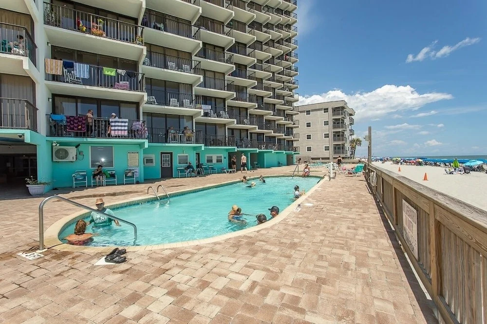 Royal Garden Resort 1515 2 Bedroom Condo by RedAwning
