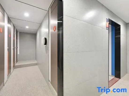 Zhuxiaoding Hotel (Beijing Fengtai Railway Station Niwa Subway Station Branch)