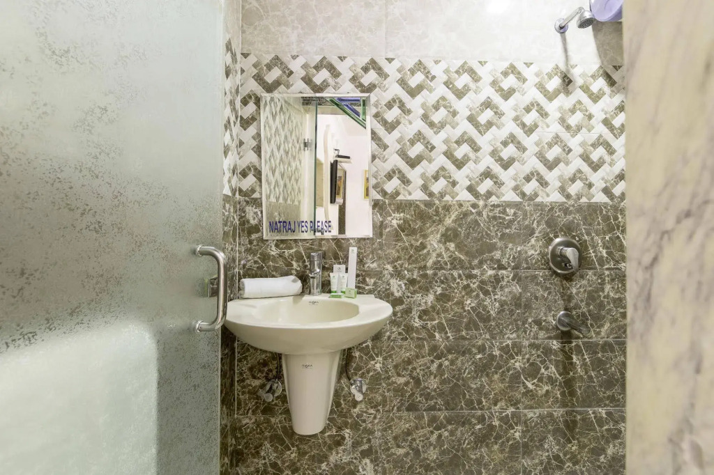 Natraj Yes Please -New Delhi