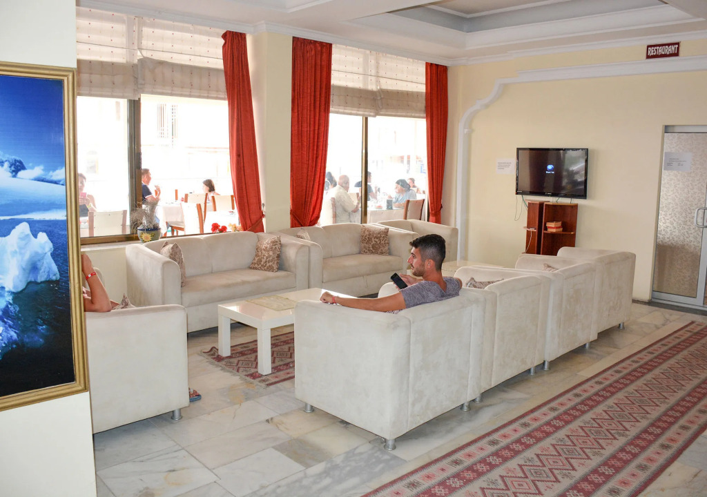 Hotel First Class Didim