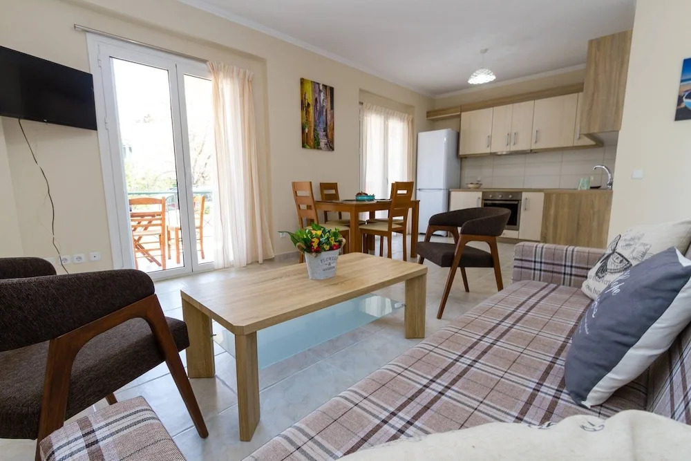 Nijay Apartments No 2 First Floor Front Quiet Location