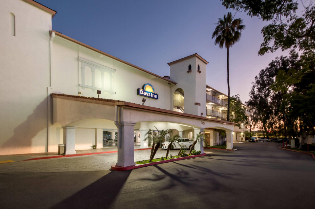 Days Inn by Wyndham Buena Park Anaheim