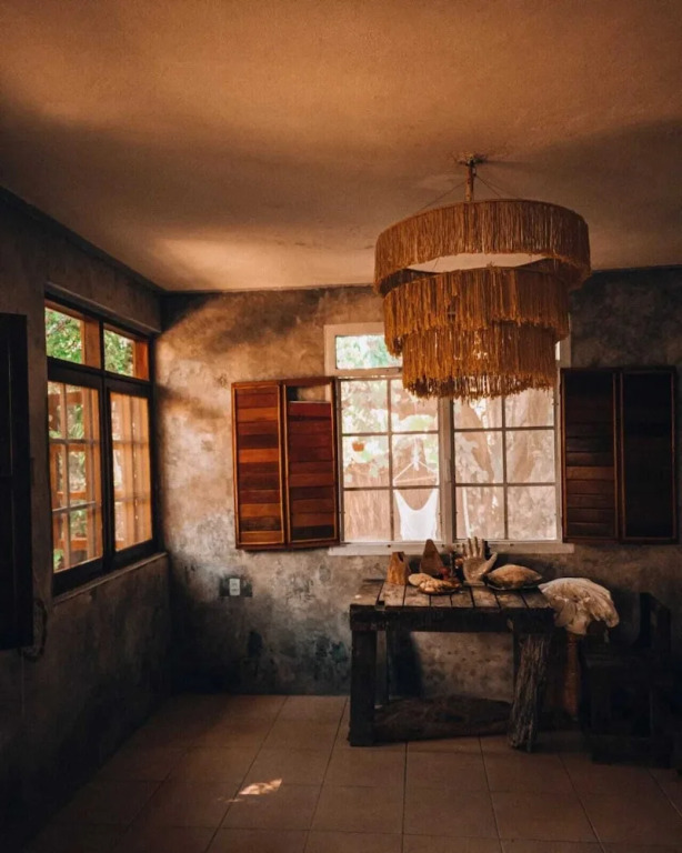 LULÚ La Bruja Yoga Lodge