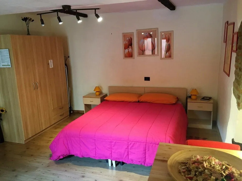 Aurelio's Apartments