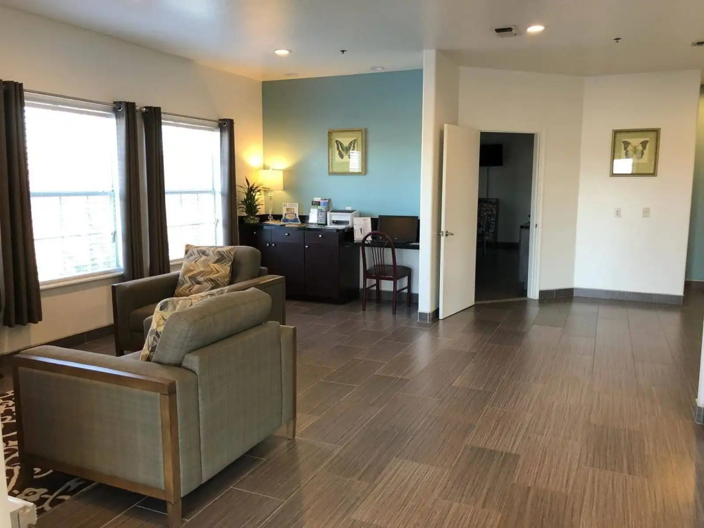 Scottish Inns & Suites Forney