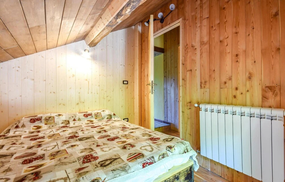 4 Bedroom Stunning Home In Tiglieto