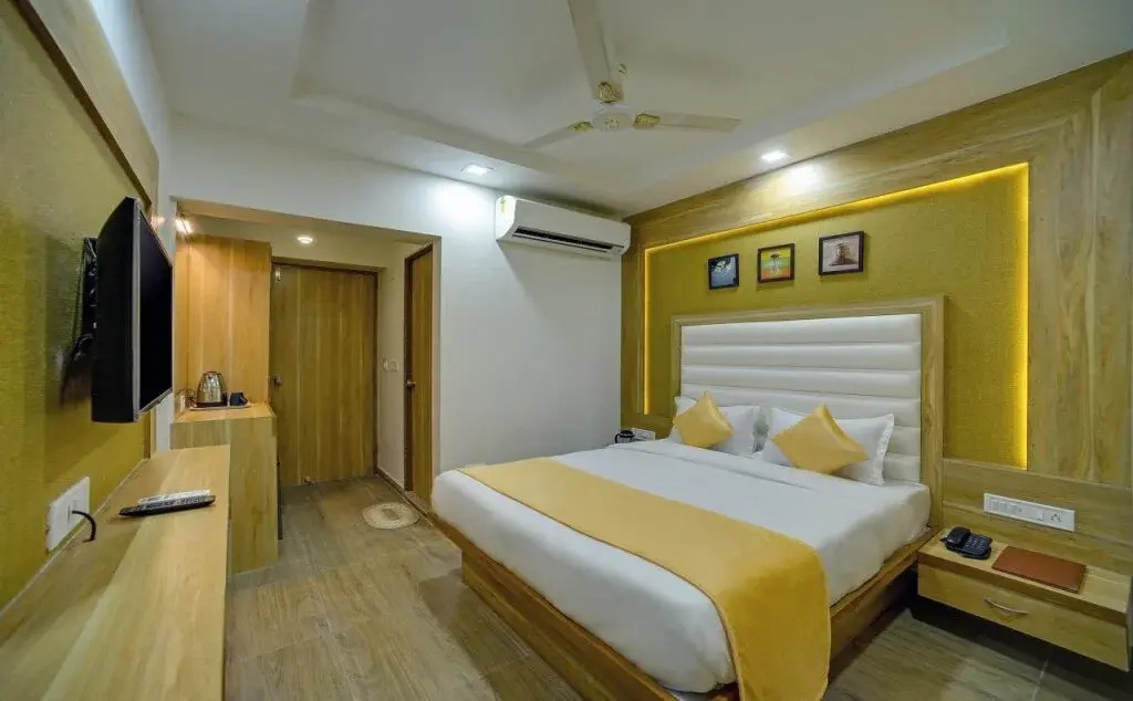 Rudra Royale Hotel