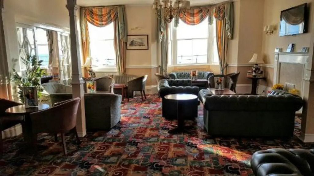 Clifton Hotel