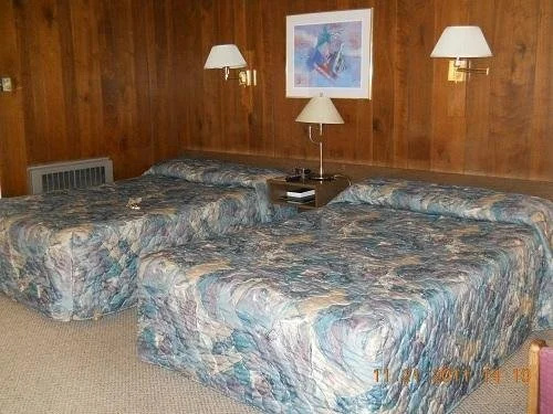 West Winds Motel