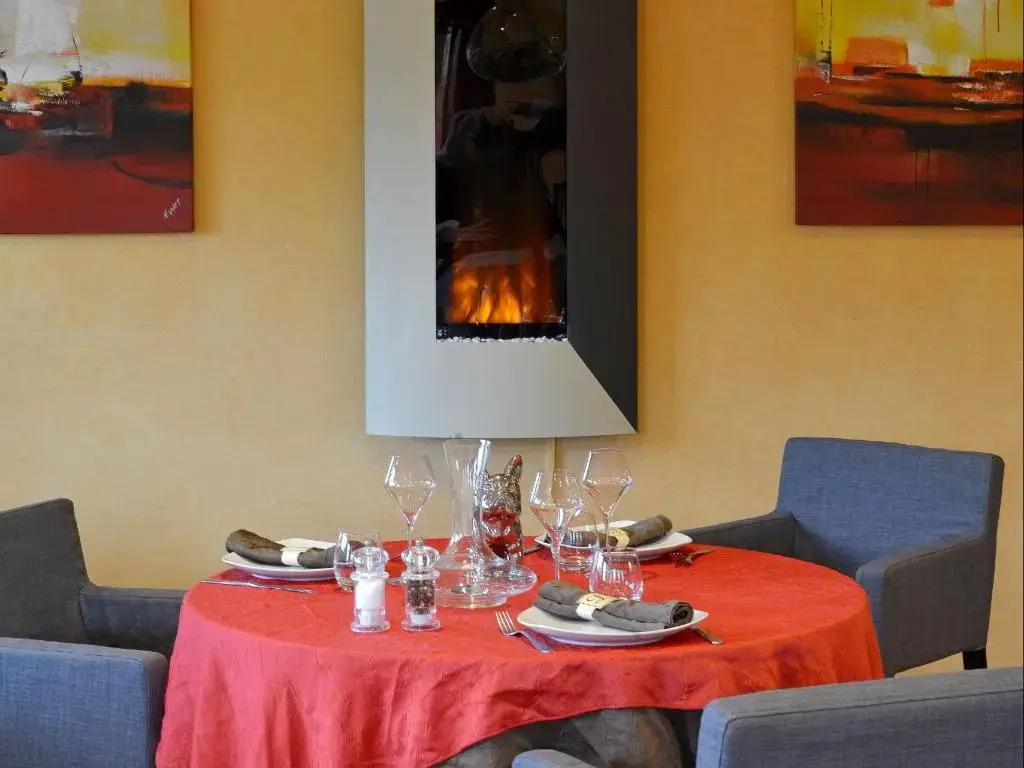 Logis Hotel Le Prieure