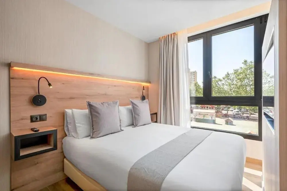 Dobo Madrid Betanzos