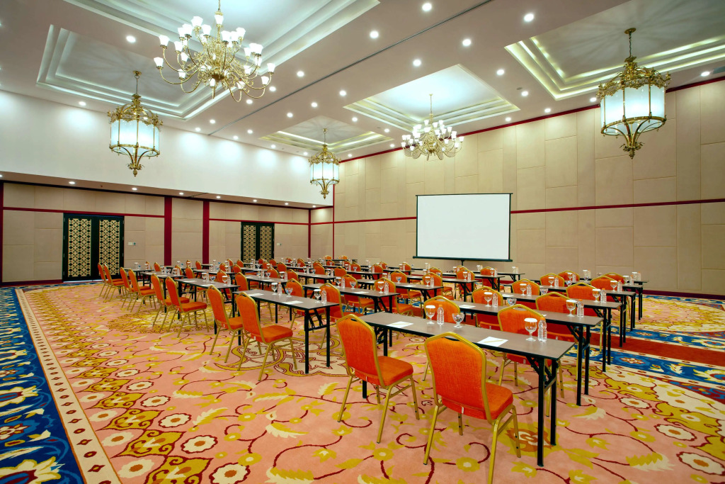 Alhambra Hotel & Convention, BW Signature Collection