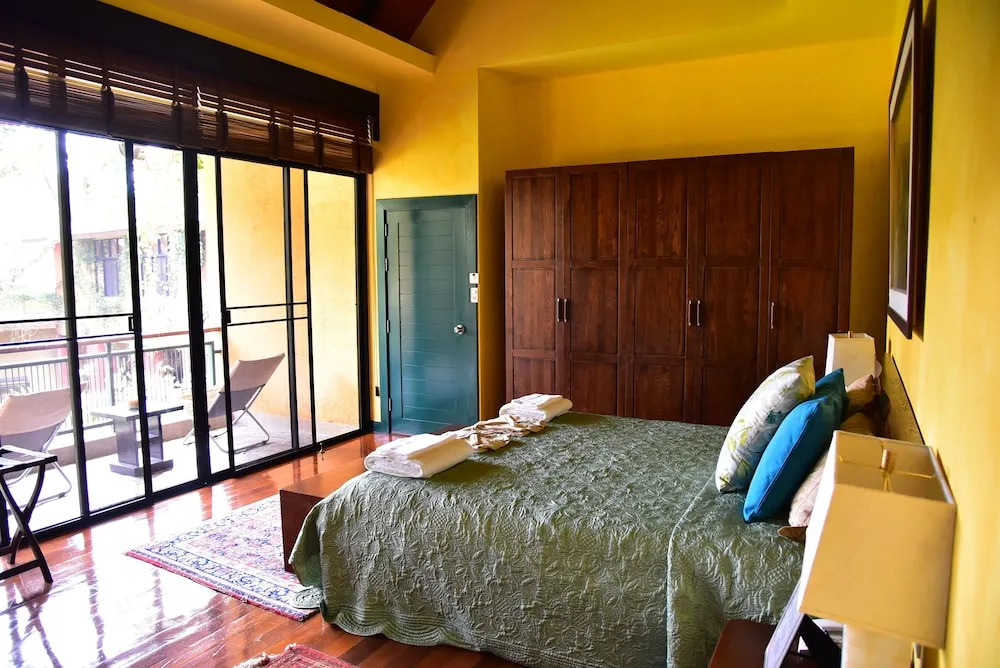 Baan Khun Ying Retreat