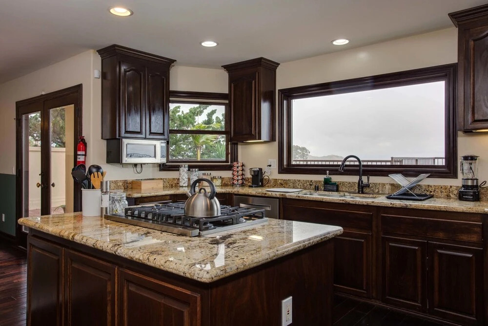 Stunning 5br/3.5ba House in La Jolla