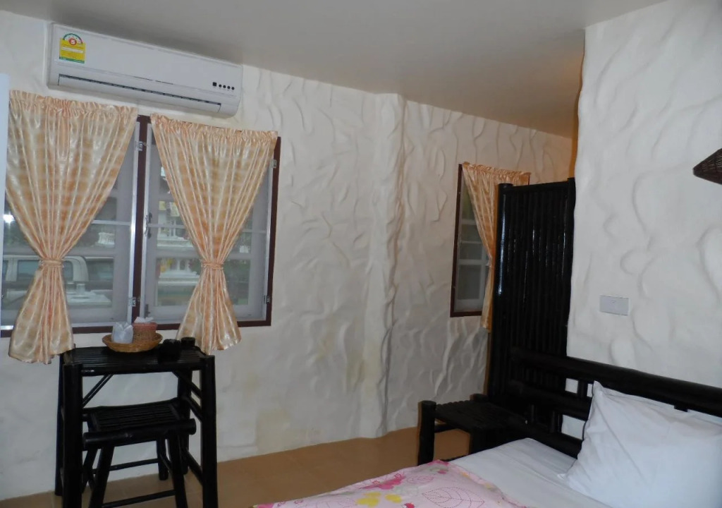Baan Bamboo Resort