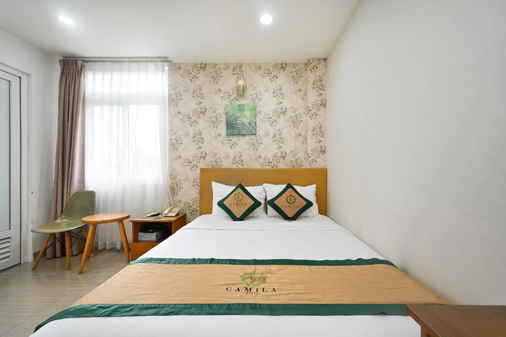 Camila Airport Hotel