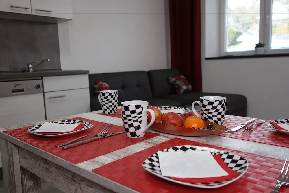 Race & Rest Apartments
