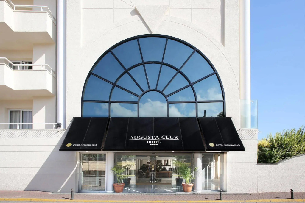 Augusta Club & Spa