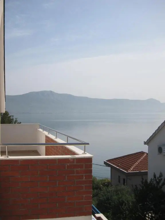Apartment 2 Palme