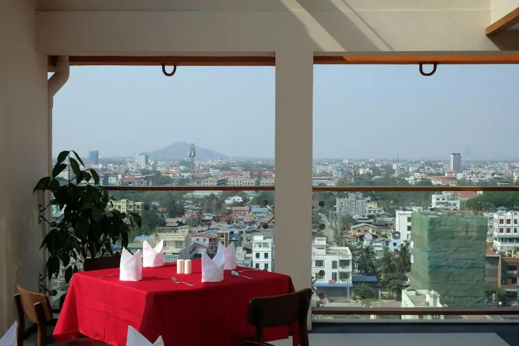 Ritz Grand Hotel Mandalay