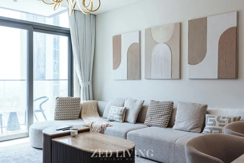 Downtown 2BR | Walk to Burj Khalifa + Dubai Mall