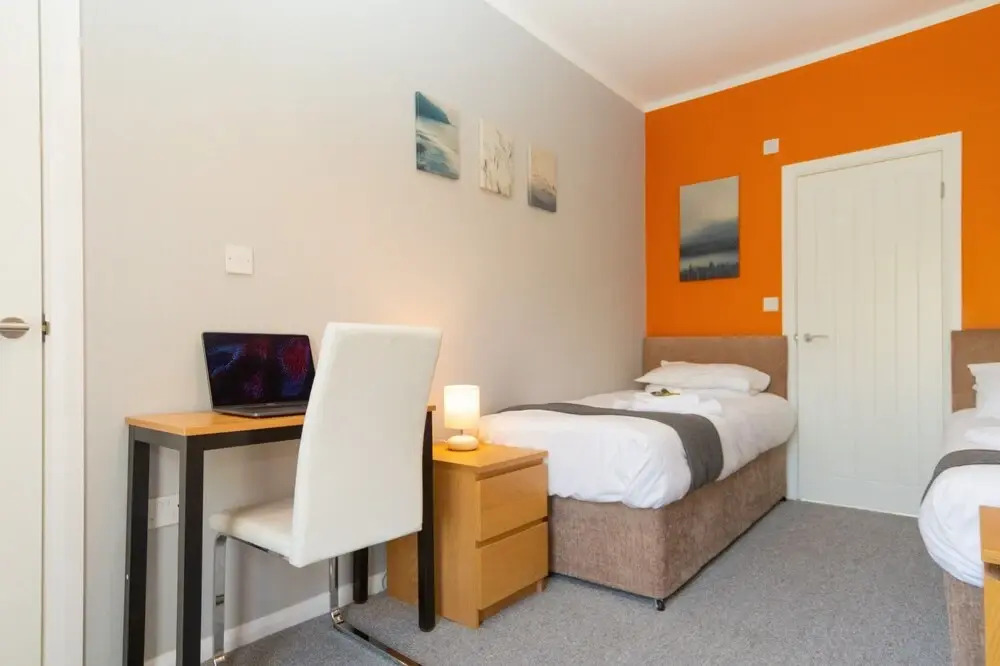 Newly Renovated Warm & Cosy 3bed House