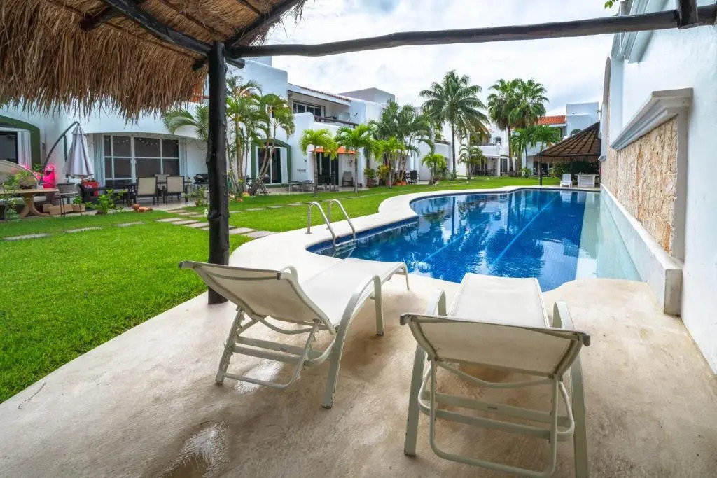 Luxury 3 Bedroom Villa with Pool - At Playacar II - Mayamar G9