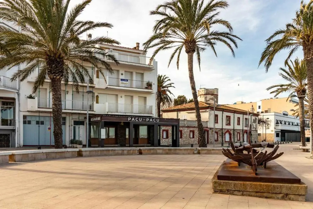 PORT DE LLANÇÀ 30 apartamento en primera línea de mar