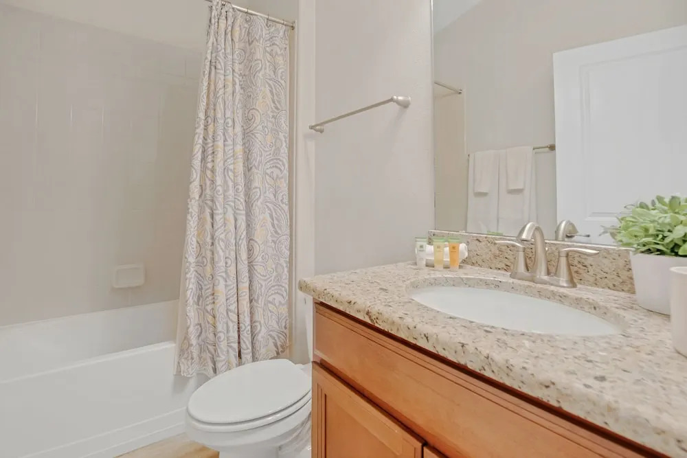 5421 Solterra Circle