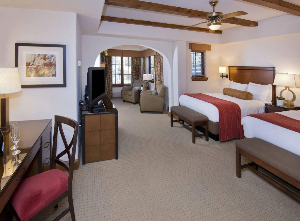 Austria Haus Hotel
