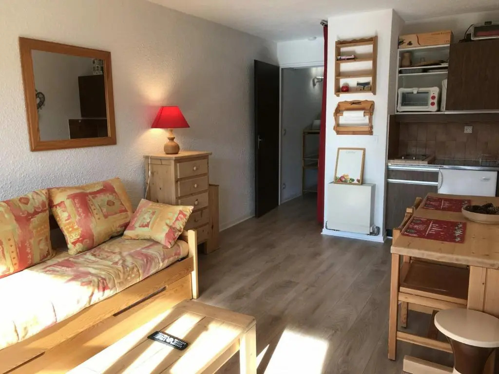 Appartement Corrençon-en-Vercors, 1 pièce, 4 personnes - FR-1-515-99