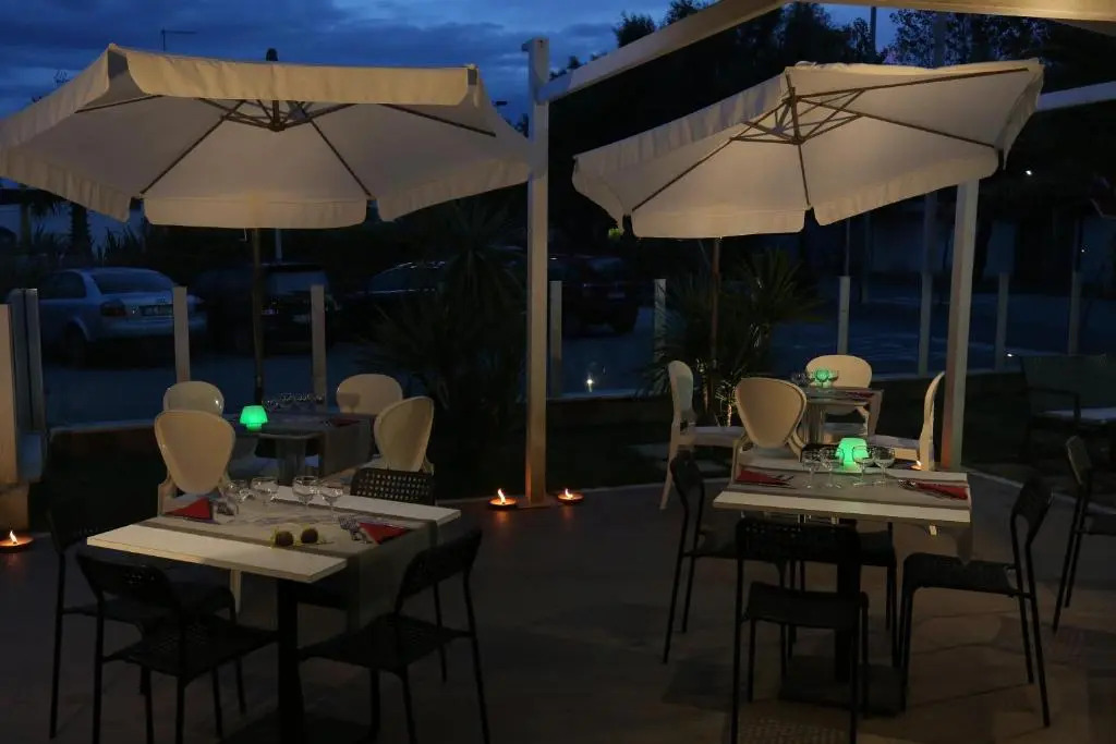 Hotel Vela DOro