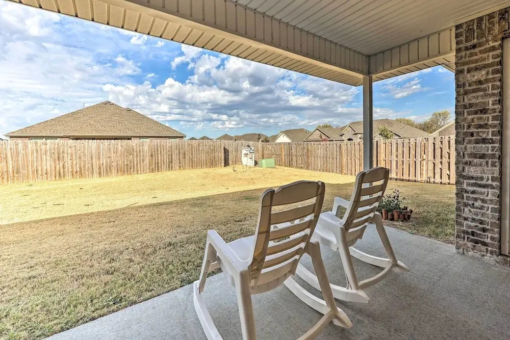 Fayetteville Home: Near University & Biking Trails