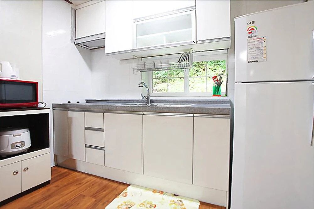 Baenae-gol Four Season Pension