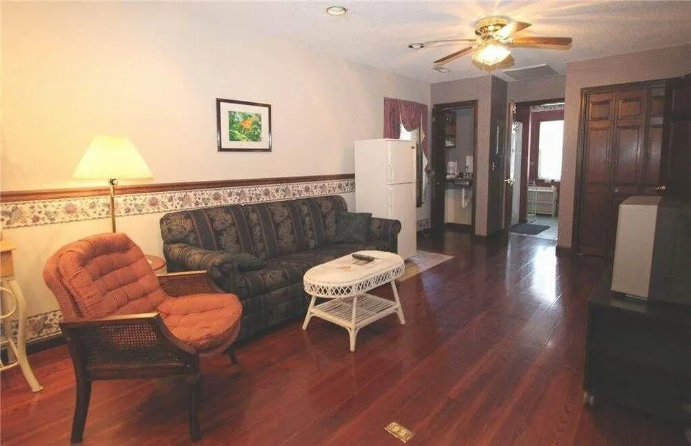 Edisto Guest House