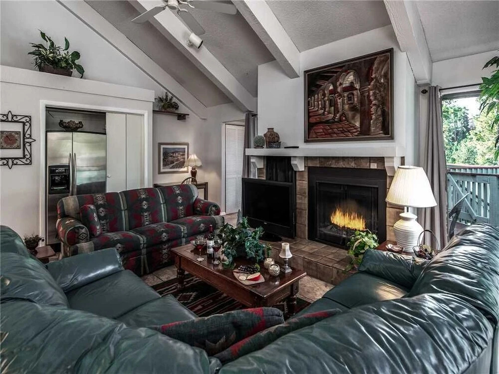 Deer Haven, 3 Bedrooms, Hot Tub, Pet Friendly, Sleeps 8
