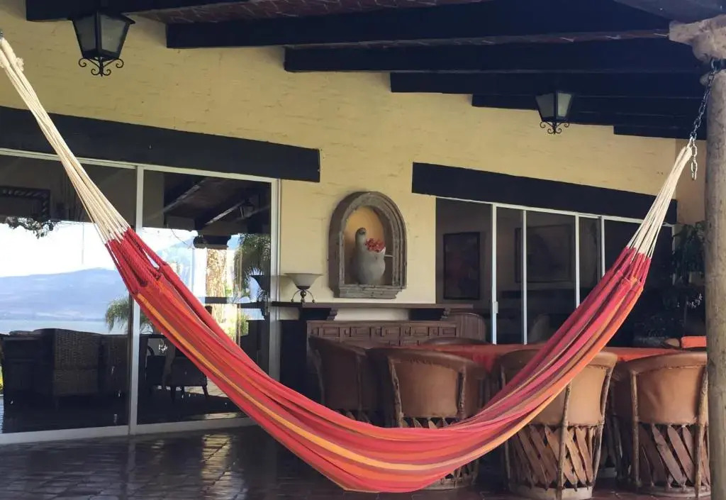 Casa Palomas Bed and Breakfast