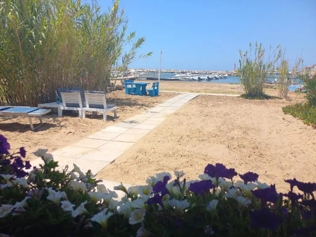 Sea house b&b