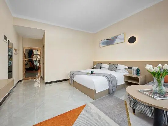 Lans Tine Hotel
