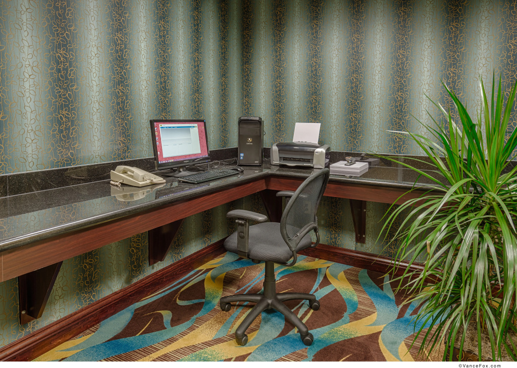 Holiday Inn Express Hotel & Suites Red Bluff-South Redding by IHG
