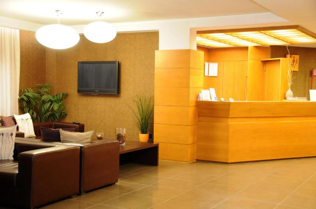 Hotel Fly