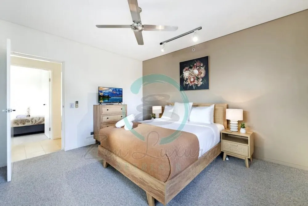 ZEN OCEANIA - 2 Bedroom Ocean View
