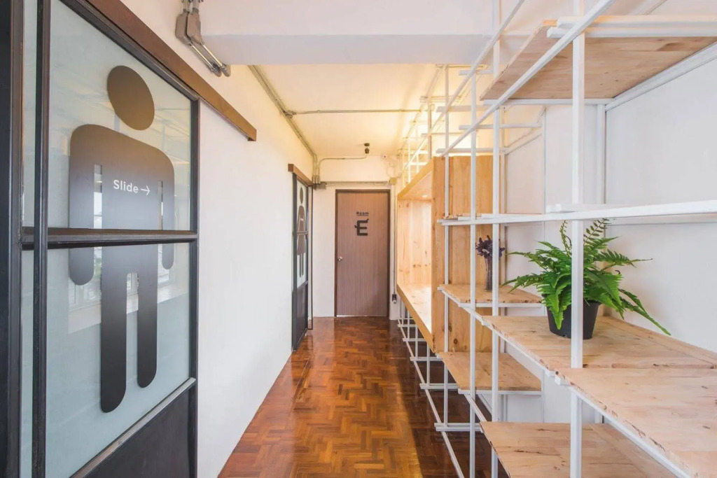 Haus Hostel