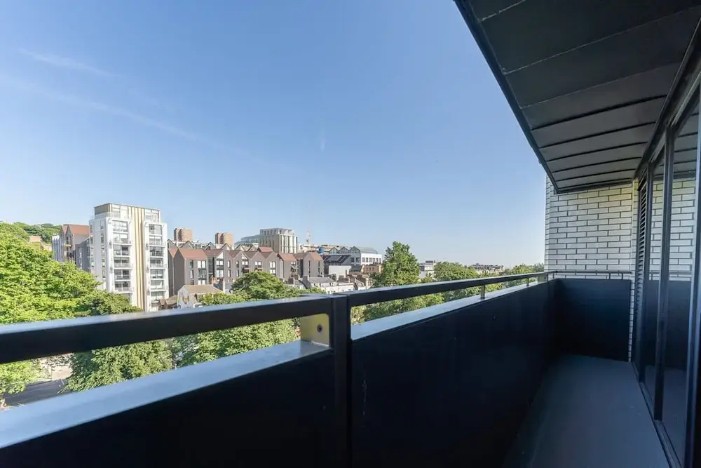 Host Stay Valley Gardens Apartment