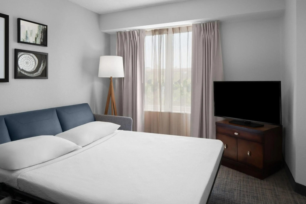 Residence Inn Long Island Holtsville