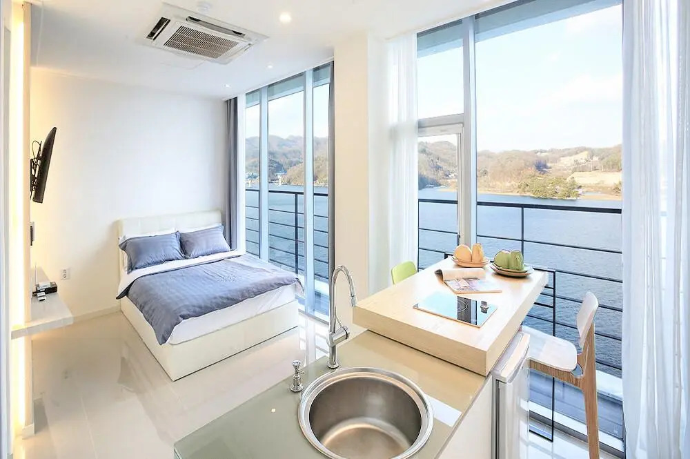 Gapyeong White Cube 24 Spa Pension