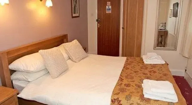 The White Lion Inn