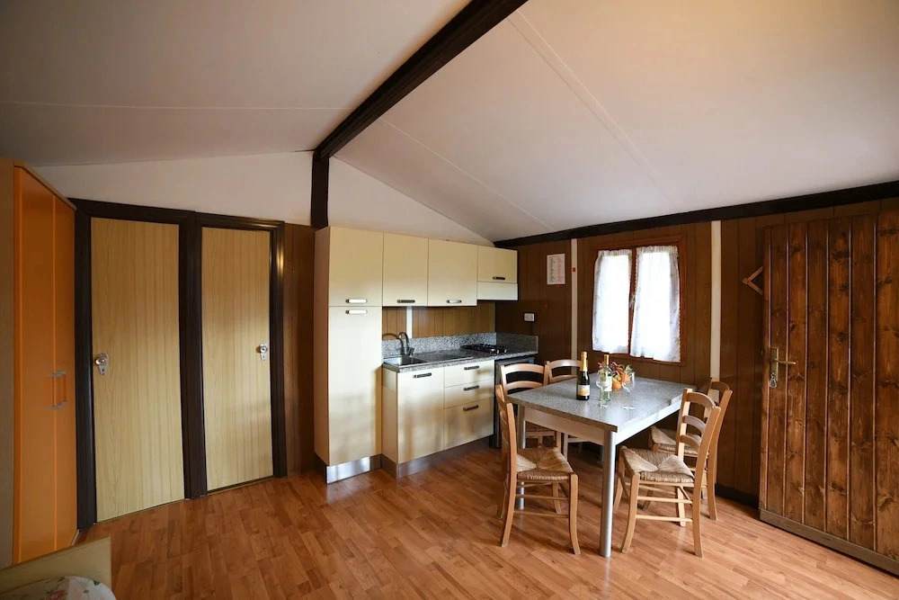 Bungalow in Ferienresidenz mit Pool