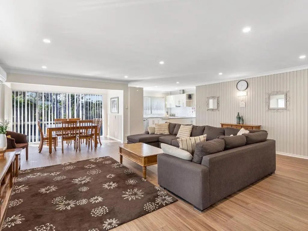 Bay Serene, 15 Mistral Close